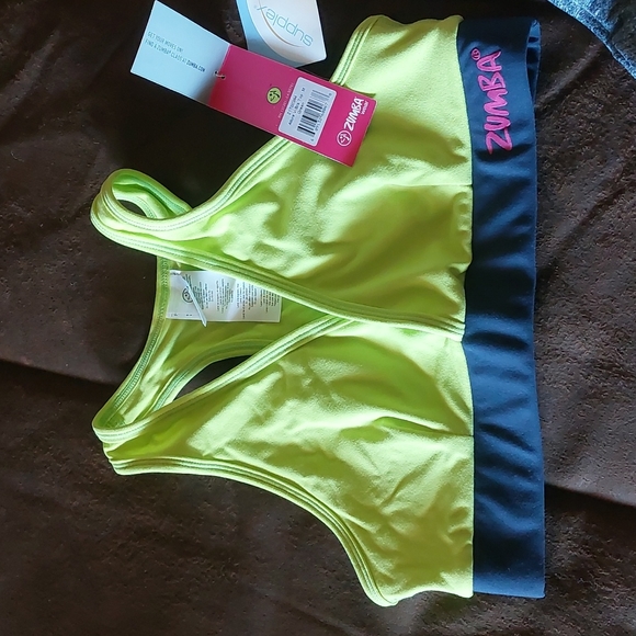 Zumba workout set - NWT - Picture 2 of 6